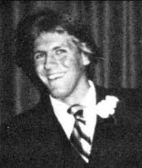 From high school heartthrob to Hollywood legend, this man underwent an  incredible transformation during his time in the spotlight. Unfortunately,  he would meet a very tragic end 🎭 Check the full story