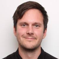 100+ perfiles de «Andreen»