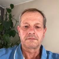 200+ perfiles de «Kleber»