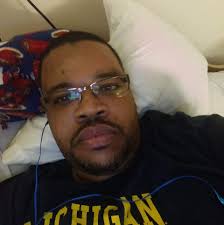 Erick Scott updated his profile picture.