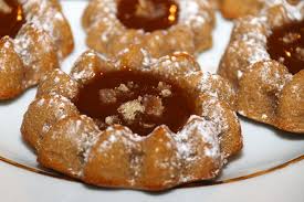 Fondants A La Creme De Marrons Creme De Caramel Au Beurre Sale Et Eclats De Marrons Glaces La Cuisine De Jackie Caramel Au Beurre Sale Creme De Marron Fondant Creme