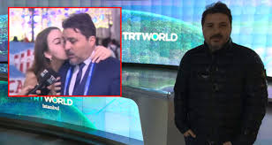 Her sezon olduğu gibi bu sezon da hedefimiz tüm finalleri. Trt Spor Yorumcusu Tarik Ustun Canli Yayinda Kadin Taraftar Tarafindan Opuldu Dailymotion Video