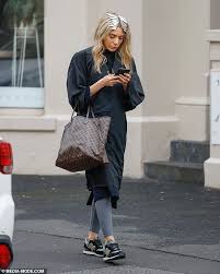 Nadia bartel is on facebook. Freedomroo Nadia Bartel Gets Her Steps In And Takes Calls As She Tends To Her Sandy Tresses Australiannewsreview