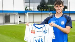 Новий герой — роман яремчук. Bilshe Ne Hochu Zv Yazuvatisya Z Dinamo Roman Yaremchuk Rozpoviv Pro Perehid V Gent Novini Futbolu Ukrayinskij Futbolist Pustiv Slozu Koli Pokidav Ridnij Klub Ale Povertatisya Nazad Ne Maye Namiru