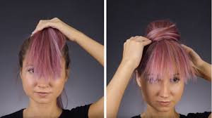 A moins d'opter pour la fausse frange. Accelerer Sa Routine Coiffure Sans Se Lever Plus Tot Avec 6 Astuces Malignes
