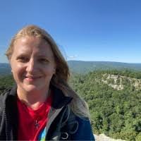 Mandy Finney's Instagram, Twitter & Facebook