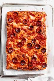 Detroit Style Pizza Broma Bakery Recipe Broma Bakery Fun Pizza Recipes Thin Crust Pizza