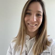 👩🏼‍⚕️Dra Laura Perrone (@draperroneorl) • Instagram photos and videos