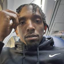 Eddie Lee's Instagram, Twitter & Facebook