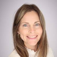 Melissa Niemeyer's Instagram, Twitter & Facebook