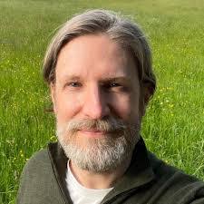 Marlon Barlow's Instagram, Twitter & Facebook