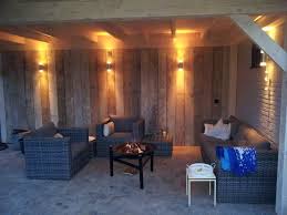 tuinkamer met verlichting en loungeset www bronkhorstbuitenleven nl tuinhuis verlichting veranda verlichting tuinverlichting