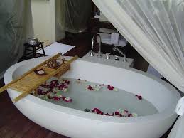 Which used to be obtainable by opening gifts from santa 's gifts display. Outdoor Bathtub Filled With Roses Picture Of Sala Samui Choengmon Beach Resort Choeng Mon Tripadvisor