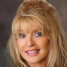 Robyn Brand, TX Real Estate Agent