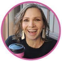 Marium Katzmann's Instagram, Twitter & Facebook