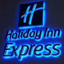 Se você pretende ir de carro ao holiday inn express manchester city centre arena, há estacionamento público pago perto no local. Holiday Inn Express Manchester City Centre Arena Photos Facebook