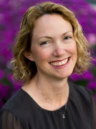 Shannon Vance's Instagram, Twitter & Facebook