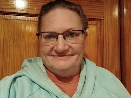 Pastor shares testimony of god's faithfulness tonight