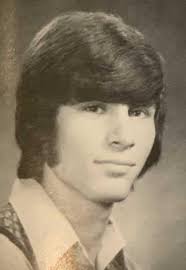 Where is Scott's sister Carmen?