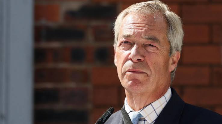 Farage blames Makerfield defeat on anti-Starmer votes - BBC News