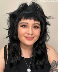 🎟️COME TO MY SHULLET CLASS IN NC🎟️details below Cutie pie shaggy cut for  the summer months is always the way to go 🌿🫒🧚🏻‍♀️✨💇🏻‍♀️🤍🤌🏻 Learn  my approach to haircutting, consultations and how I