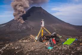 Geological forces below the surface of the earth have created some of our most inspiring landscapes—the cascade range, the himalayas, yellowstone, the hawaiian. Overview