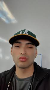 tbh, im into quite people who love books and peace