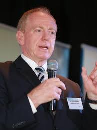 New Minister cans City Hall