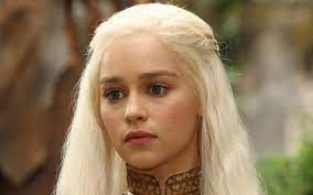 Daenerys Targaryen Woman With Dragons Game Thrones Wallpapers Game Of Thrones Costumes Game Of Throne Daenerys Emilia Clarke