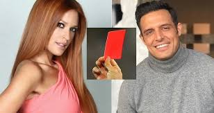 (βιντεο) γεννήθηκε στις 12 σεπτεμβρίου του 1980 στη θεσσαλονίκη όπου. Sissy Xrhstidoy Den Gelasa Ka8oloy Me Th Farsa Toy Poympoyra Sth Stayropoyloy Binteo H Apopsh