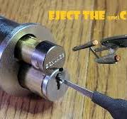 How Schlage's Full Size Interchangeable Core Works - YouTube