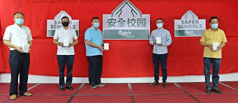 Persatuan cina sabah , sca) was a chinese political party in the north borneo and the sabah state of malaysia. Newsroom Carlsberg Ensures A Safer Learning Environment For 96 000 Sarawakian Students Amid Covid 19 Carlsberg Malaysia