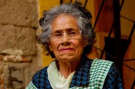 Daniel Méndez Fotoperiodista: CASA XOCHIQUETZAL (México D.F.), un techo  para prostitutas de la tercera edad