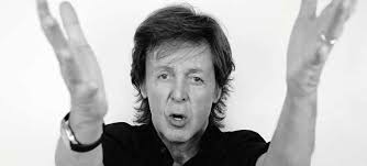 Ciao a tutti, cerco 2 biglietti per il 15 Dicembre a Manchester, grazie!