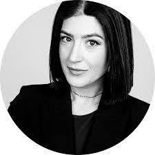 Julie Veach's Instagram, Twitter & Facebook