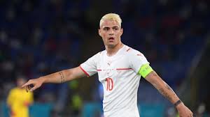 Blond or fair hair is a hair color characterized by low levels of the dark pigment eumelanin. Italien Fertigt Die Schweiz Mit 3 0 Ab