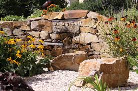 Natursteinmauer Mit Wasserfall Wasserfall Garten Steinmauer Natursteine
