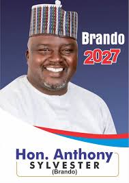 BRANDO'S EDISON MOMENT* In 1879, Thomas Edison gave the world the electric  bulb. But here is what most people forget: Edison wasn't the first to  create light. More than 20 others had