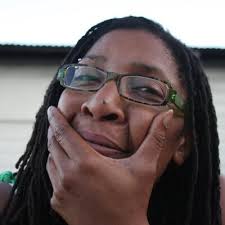 Debbie Smart (@eleboophoto)