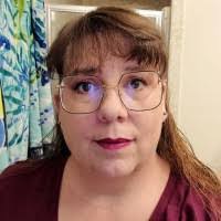 Mindy Olsen's Instagram, Twitter & Facebook