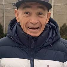 Missing 90yr old man wearing black straw hat same in the pic Grey long  sleeve shirt & pants 135 lbs 5'4 Goes by the name B.J Benjamin Smith  ...last seen in the