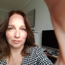 Laura Millar Tervit (@Lauratervitm)