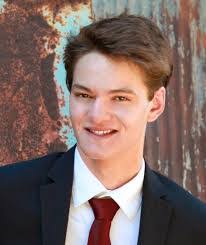 Niko Stone's Instagram, Twitter & Facebook