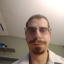 🙌🪐🍀 You deserve someone who texts you boring little details of their  day, just so they have a reason to talk to you. Who saves you the last  bite, who listens to