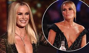 • wife mama actor hons doctorate • judge @bgt • presenter @thisisheart 🎄 home for christmas + songs from my heart out now 👇🏼 amandaholden.lnk.to/songsfrommyheartin. Amanda Holden Admits She Flashes Her Boobs On Purpose On Britain S Got Talent Daily Mail Online