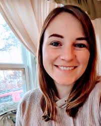 This is 27! ⭐️ My birthday was Monday. I celebrated with family over the  weekend, but took Monday and Tuesday off work to just reflect and relax. My  27th year was full