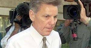 Condit's personal life turns from asset to liability