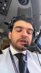 Tito Ryan Azafata Lucia