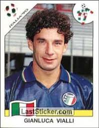 Vialli integrou a seleção italiana de futebol na eurocopa de 1988, e nas copas de 1986 e 1990. Sticker 54 Gianluca Vialli Panini Fifa World Cup Italia 1990 Laststicker Com