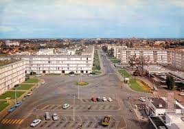 Reze Cite Du Chateau De Reze Agglomeration De Nantes Nantes Urbanisme Agglomeration